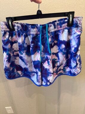 Champion Abstract Athletic running Shorts with Turquoise Drawstring